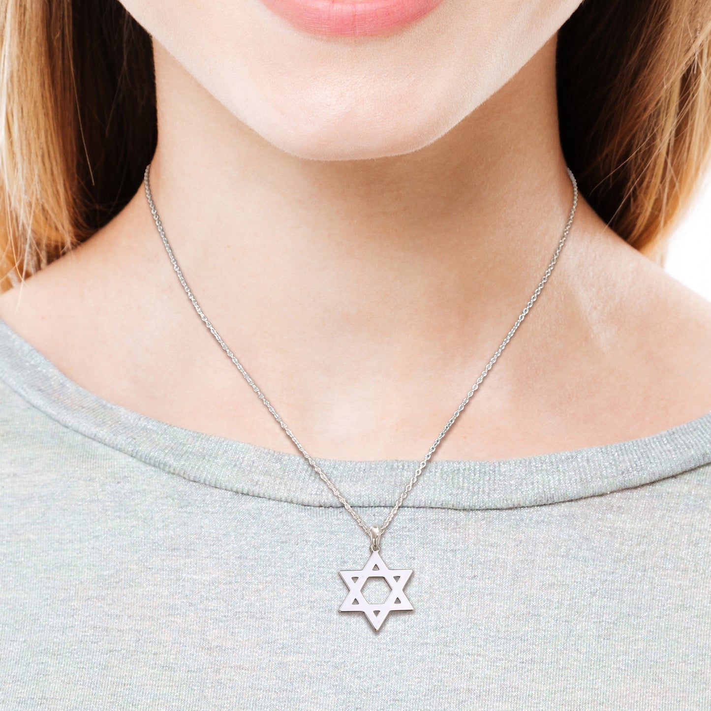 Star Of David Pendant with chain In Sterling Silver