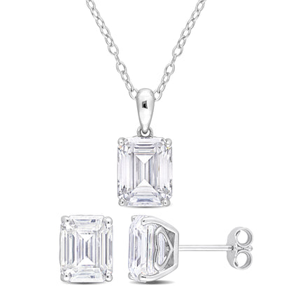 7 1/2 ct Dew octagon created moissanite-white set with chain silver