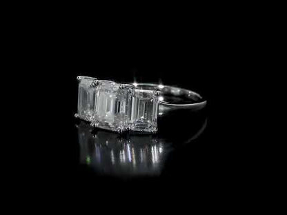 3 3/4 ct Dew created moissanite-white fashion ring silver