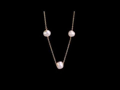 9-10mm Cultured Freshwater Pearl Necklace Silver 18K Yellow Gold Plated w/ Lobster Clasp LENGTH (INCHES): 18+2 Ext.