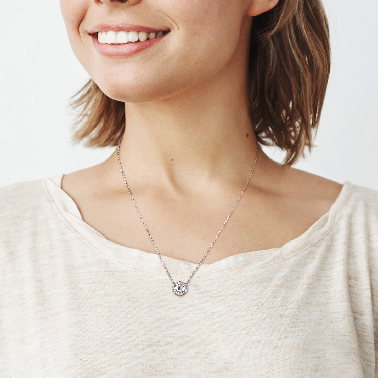 2 3/4 ct TGW Created white sapphire fashion pendant with chain silver