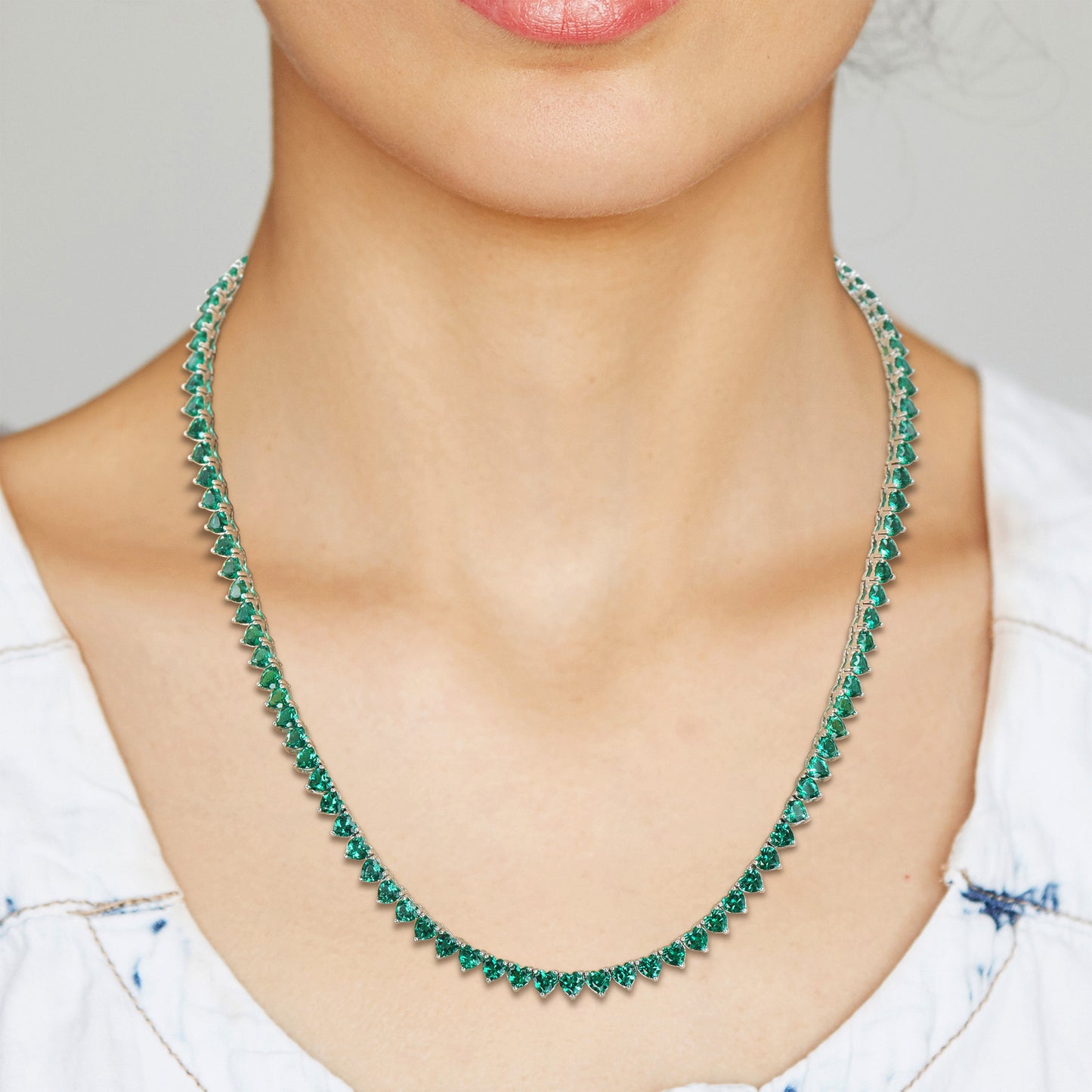 24 ct TGW Created emerald necklace silver white w/ tongue and groove clasp length (inches): 18