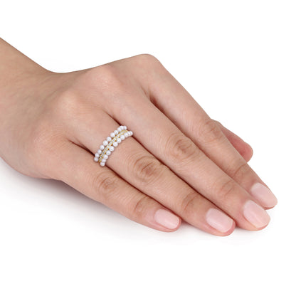 1/10 CT Diamond TW 2-2.5 MM White Freshwater Cultured Pearl Fashion Ring 10k Yellow Gold GH I2;I3